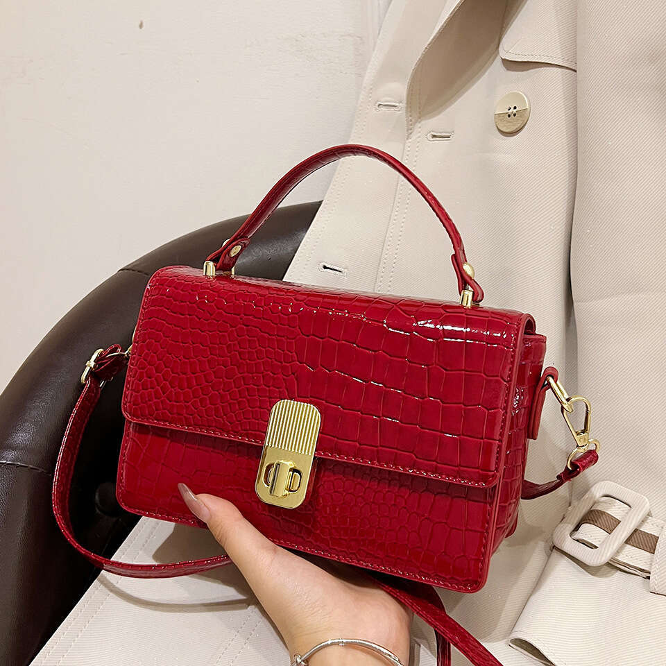 Women's high-end handbag new Korean version crocodile pattern fashionable versatile small square trendy single shoulder crossbody bag