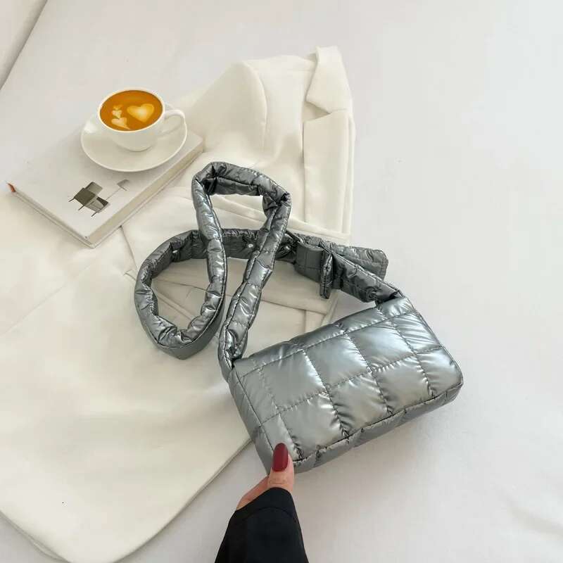 ddmy Quilted Tote Fashion Bag Winter Lightweight Warm Down Cotton Padded Plaid Shoulder Women Underarm Bags Puffy Handbags