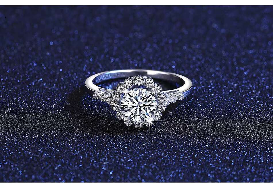 Light Luxury Simple Big Diamond Ring 925 Sterling Silver Engagement Wedding Flower 1ct Moissanite Ring