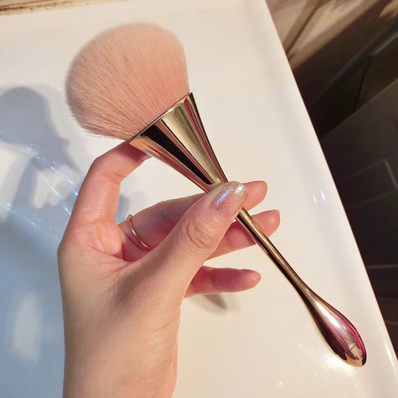 Exquisite thickness designed makeup brush cute pink brush head powder brush blush brush daily makeup tool z250527PW57
