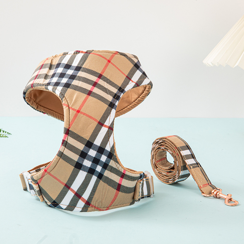 Designer No Pull Dog Harness and Leash Set Step in Adjustable Check Pattern Dog Harness with Padded Vest Escape Proof Pet Harness Easy to Put on Small Dogs Ca M260224