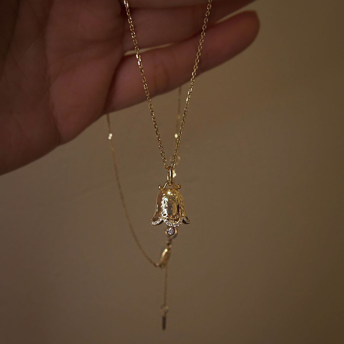 2025 Must - have: Royal - inspired Wishing Bell Necklace for Women - A Sweet, Light - luxury and Intricately Designed Statement Piece