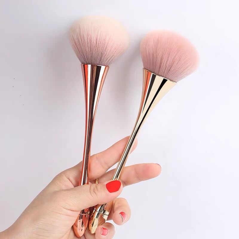 Exquisite thickness designed makeup brush cute pink brush head powder brush blush brush daily makeup tool z250527PW57