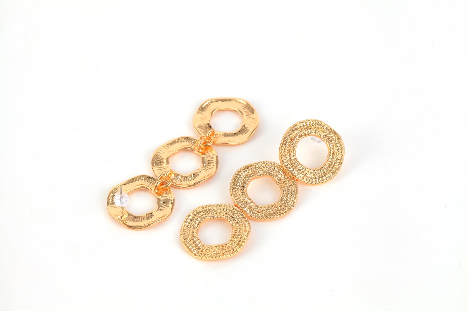 3 Rings Gold-Tone Textured Circle Link Drop Earrings Fashion Statement Jewelry Daily wear is also very fashionable