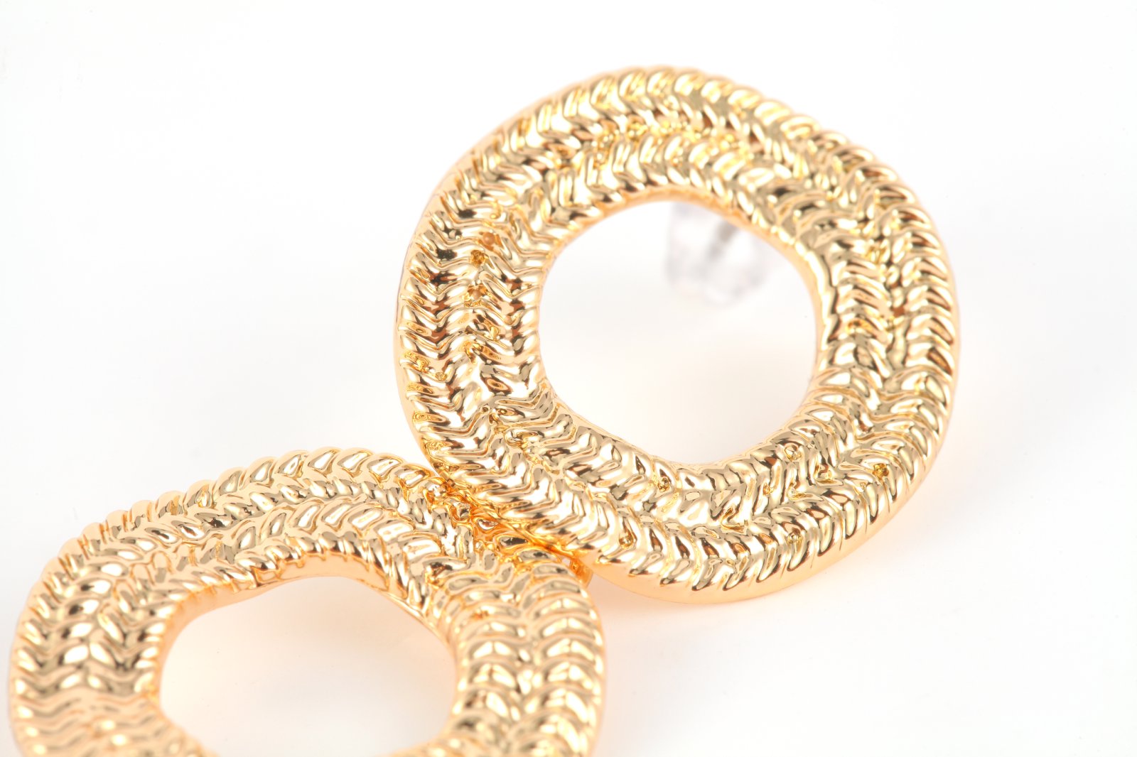 3 Rings Gold-Tone Textured Circle Link Drop Earrings Fashion Statement Jewelry Daily wear is also very fashionable