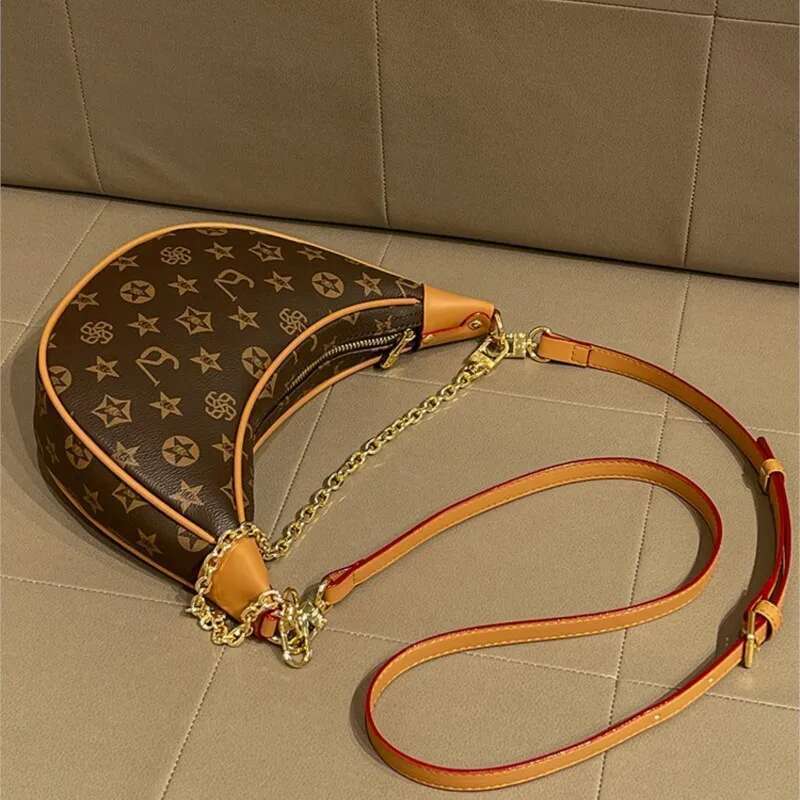 Light brand women's handbag designer genuine leather fashionable underarm bag 2024 new high-end single shoulder crossbody