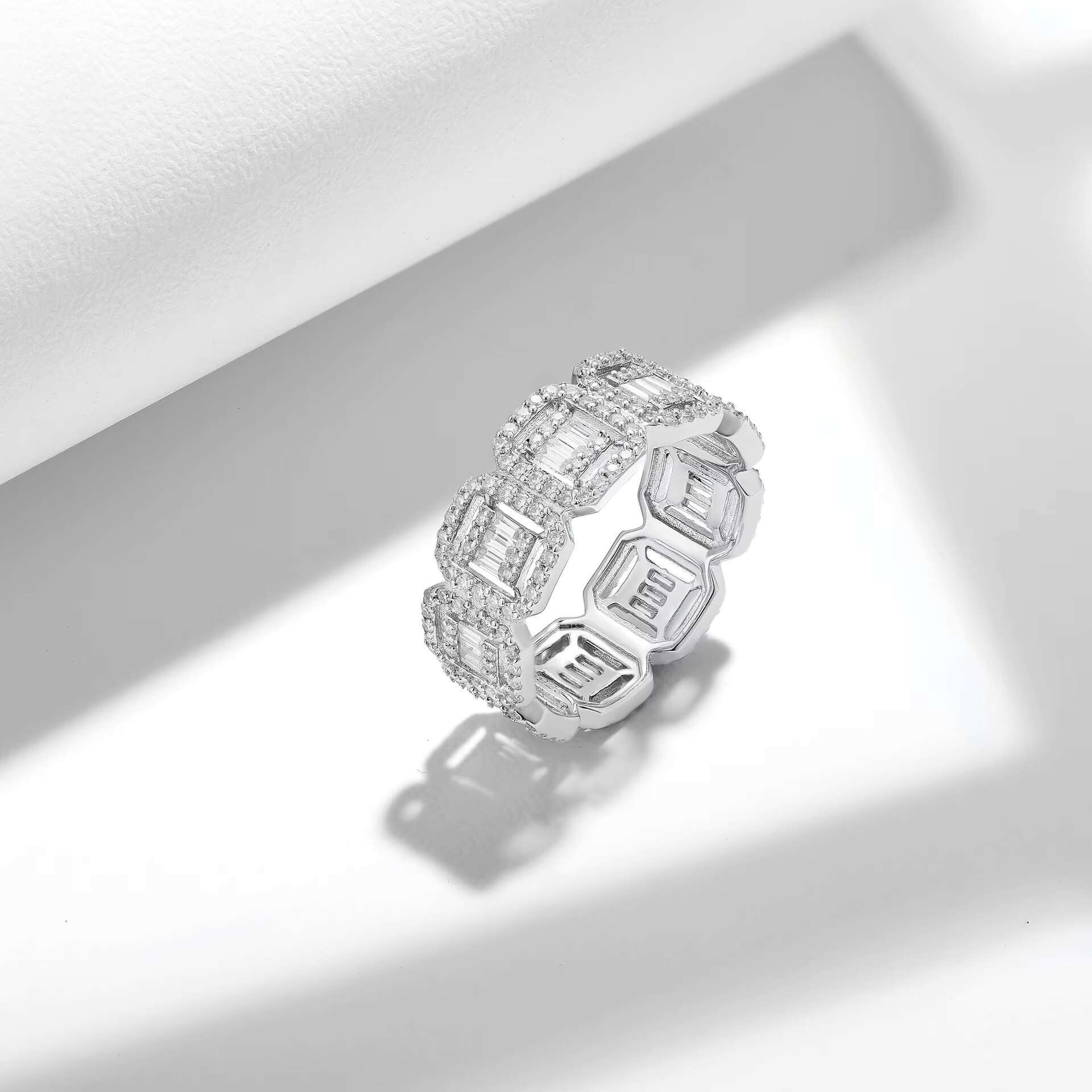 DE Wide Moissanite Couple Rings Iced Out Moissanite Rings for Couple Hip Hop 925 Silver Square Moissanite Rings for Men Women