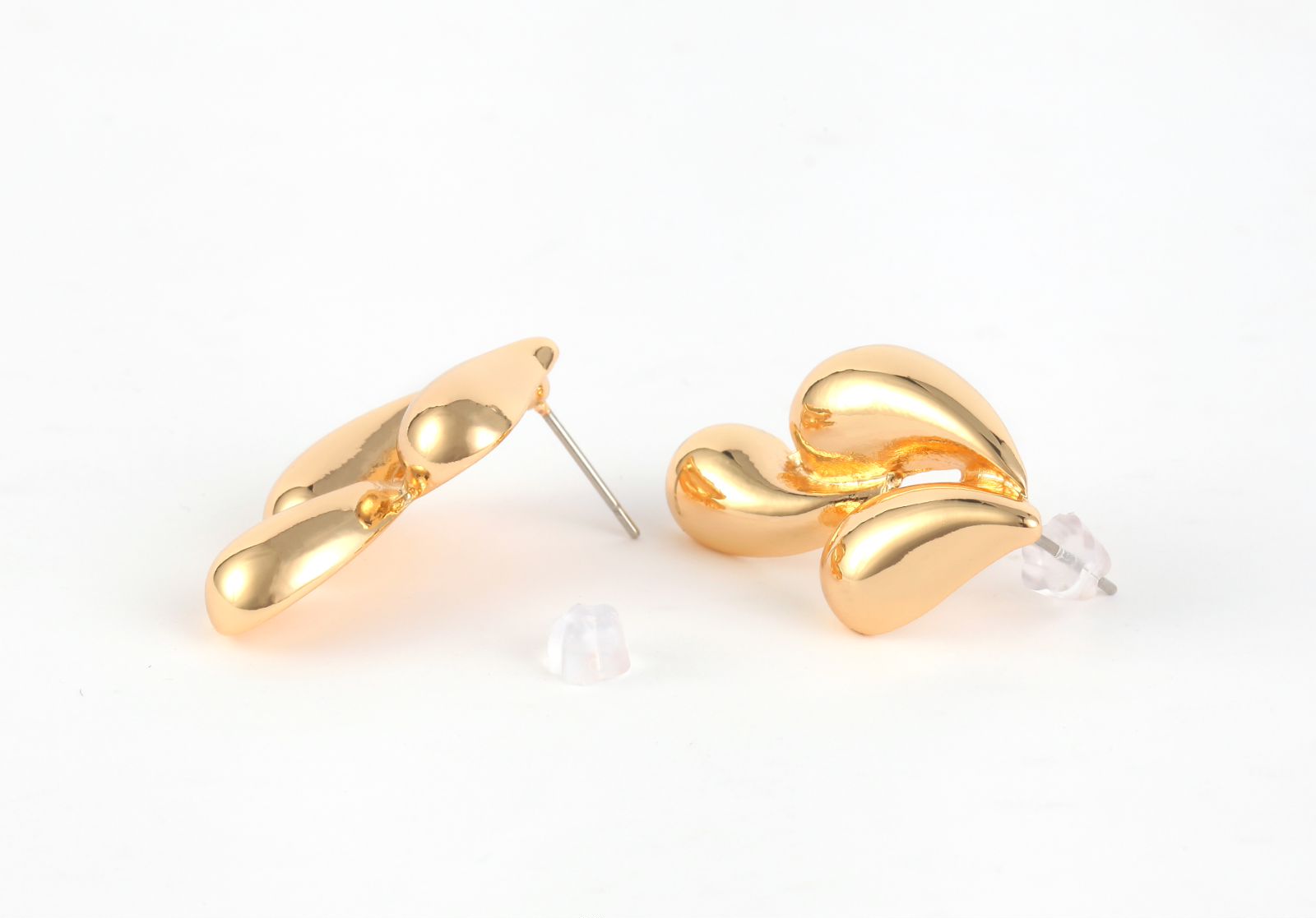Gold Tone Triple Metallic Finish Teardrop Stud Earrings Fashion Jewelry Elegant Gold Earrings Simple yet Exquisite