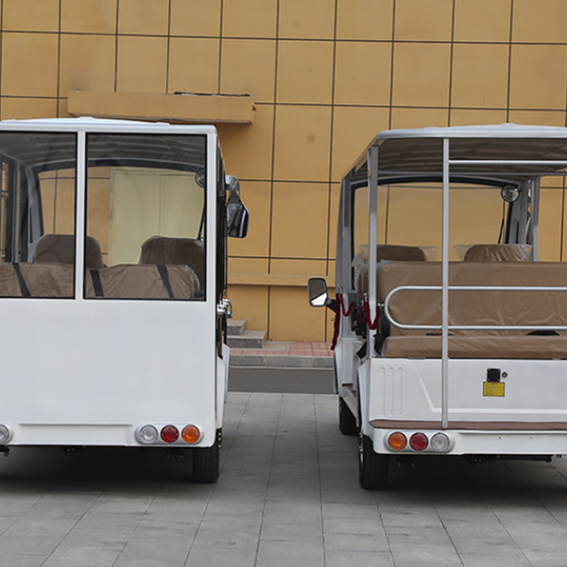 Scenic area electric four-wheel tourist sightseeing car sales office viewing car reception shuttle electric scooter