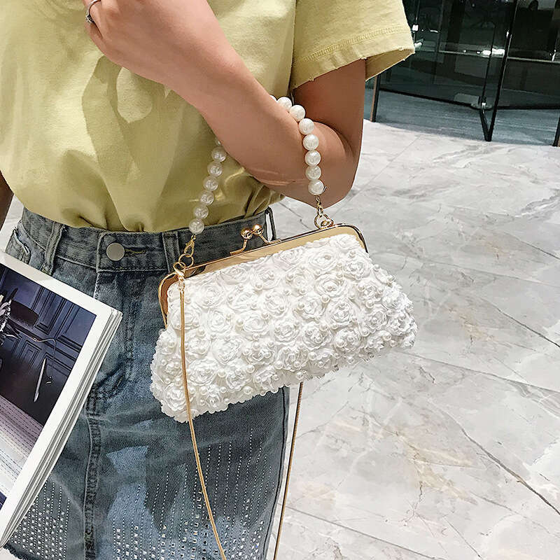 Dinner Bag Pearl Hand Held Internet Famous New Trendy Korean Version Versatile Ladies Rivet Chain Single Shoulder Crossbody Bag Small Bag KQ