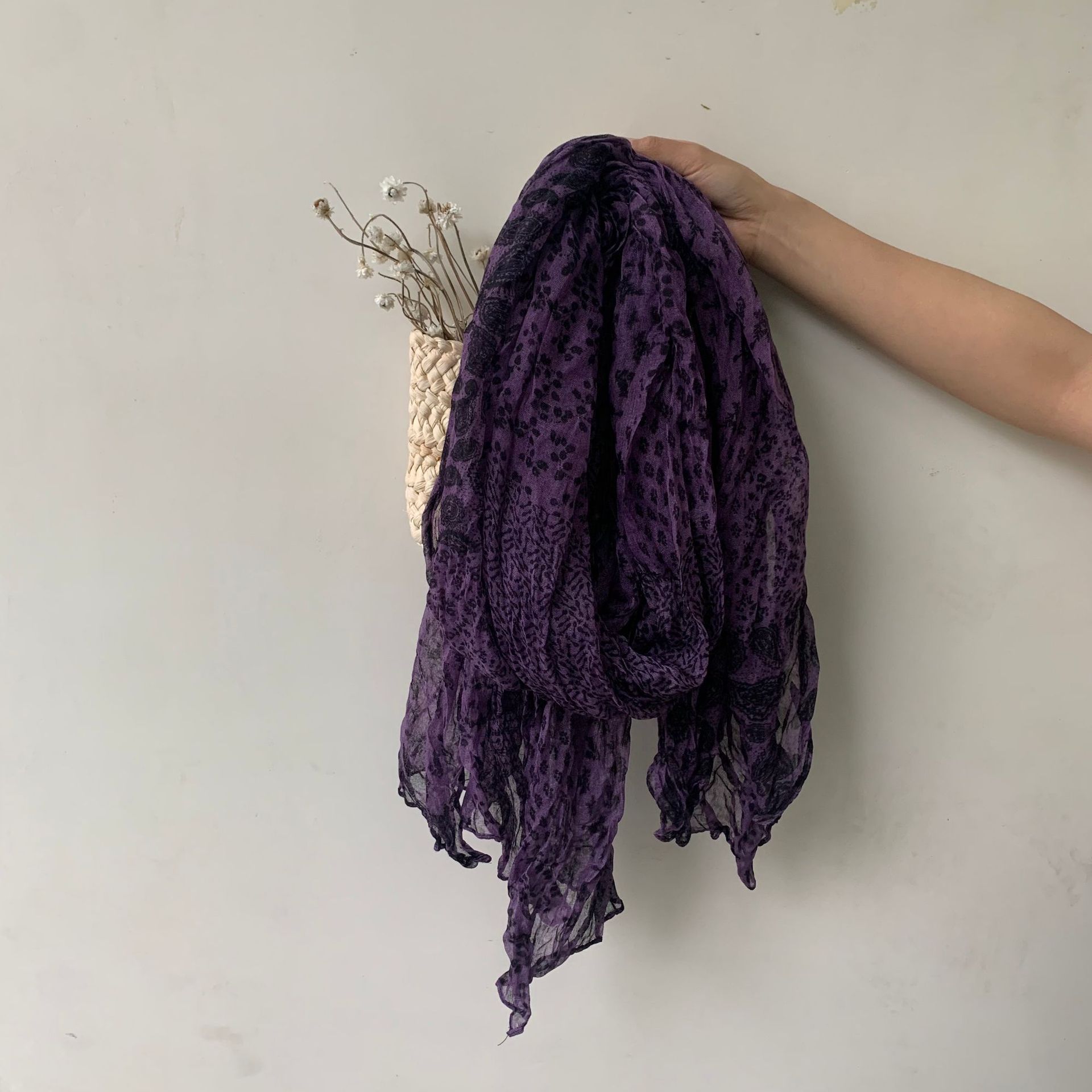 K646 Printed scarf 2025 Spring and Autumn New Style, Literary Retro Soft and Not Tired, Comfortable and Versatile Scarf for Women