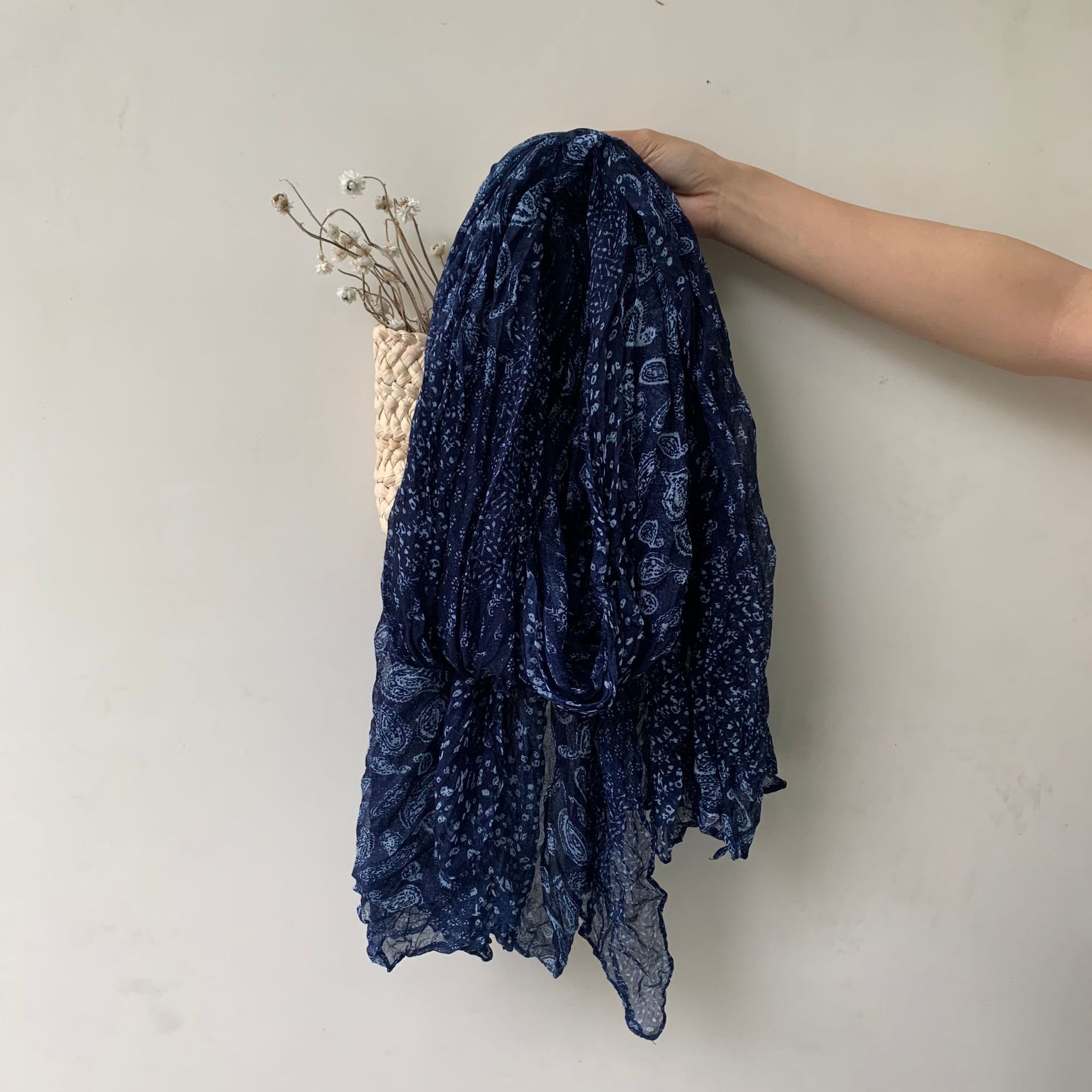 K646 Printed scarf 2025 Spring and Autumn New Style, Literary Retro Soft and Not Tired, Comfortable and Versatile Scarf for Women