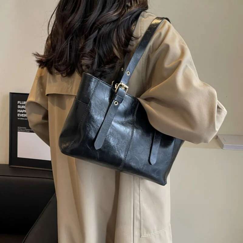 ddmy New Korean 2025 Retro PU Leather Chain Shoulder Bags Women Fashion Black Large Capacity Tote Bag Female High-quality Handbags