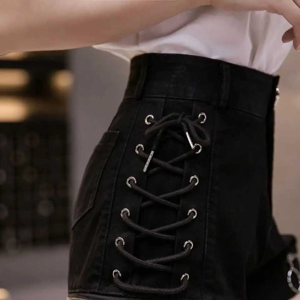 Womens designer shorts bandages zippers sexy spicy girls club clothing Harajuku slim denim fashionable teenagers summer fashion all-round competition 
