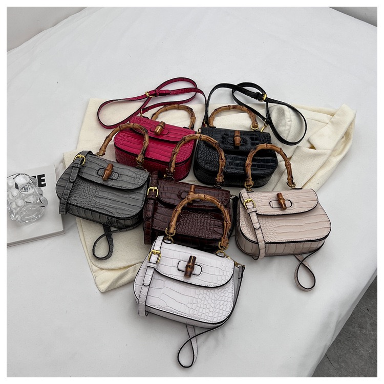 Free Shipping NEW Designer Women's Handbags Genuine Leather Ing And Weaving Shoulder Bags Bamboo Handle Small Female Packages Designer Bag Luxury