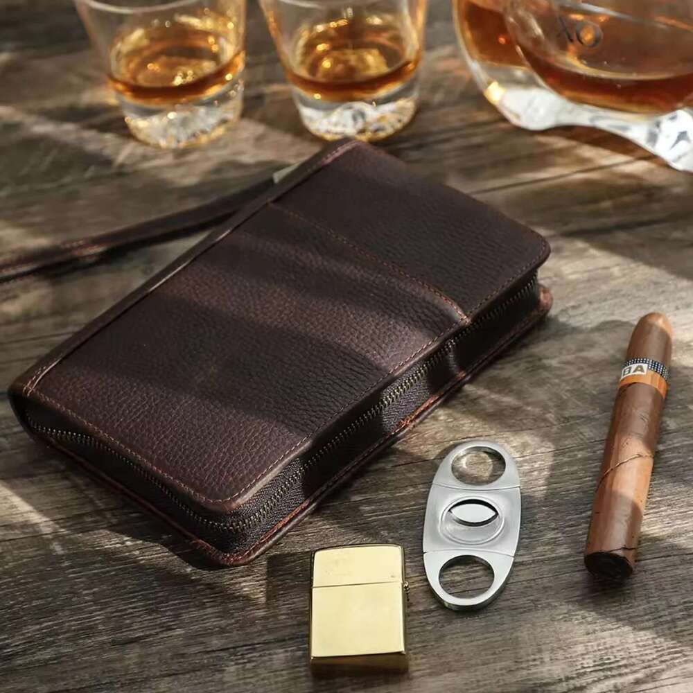 1pc, Leather storage bag, can store various cigar accessories, travel size
