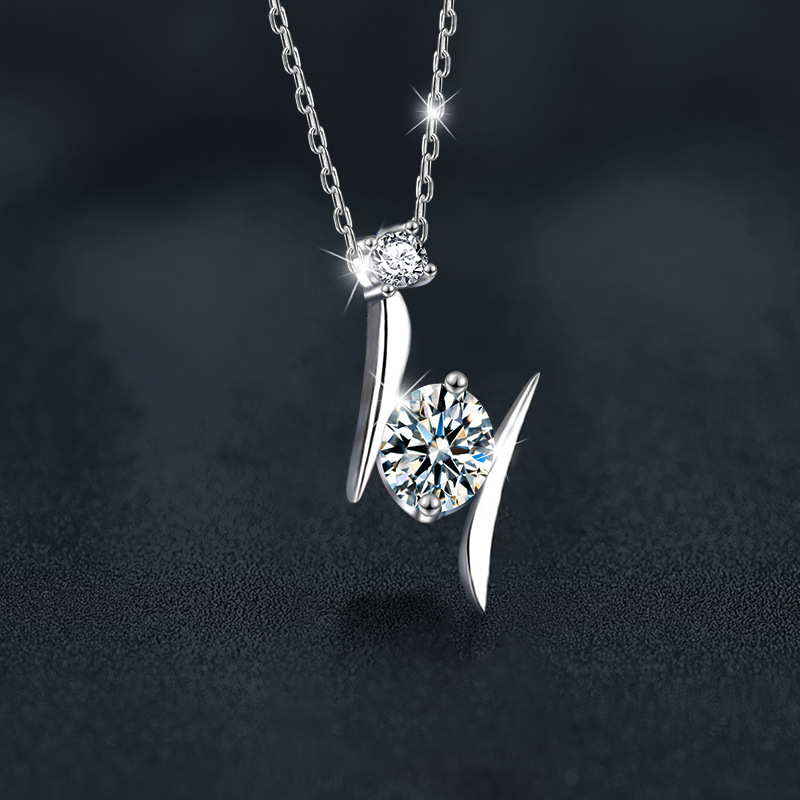 S925 Sterling Silver Moissanite Lightning Pendant Necklace for Women, Minimalist Clavicle Chain, Elegant Sparkle Jewelry Gift