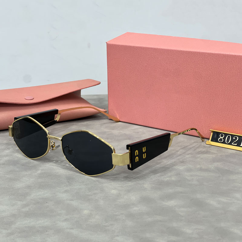 Luxury Designer Sunglasses for Women Fashion Metal Frame Sunglasses Temperament Type UV Beach Sports Sunglasses Travel Essentials Fine Gift Case