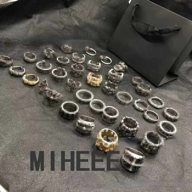 2025 Designer Cross Rings S925 Silver Plated Hip Hop Men and Women Vintage Cross Open Thai Silver Chromes Ring Jewelry gift m034