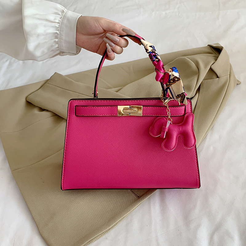 High Quality New Designer Handbag Korean Version Exquisite Fashion Kelly Shoulder Crossbody Bag Outdoor Fashion Handbag