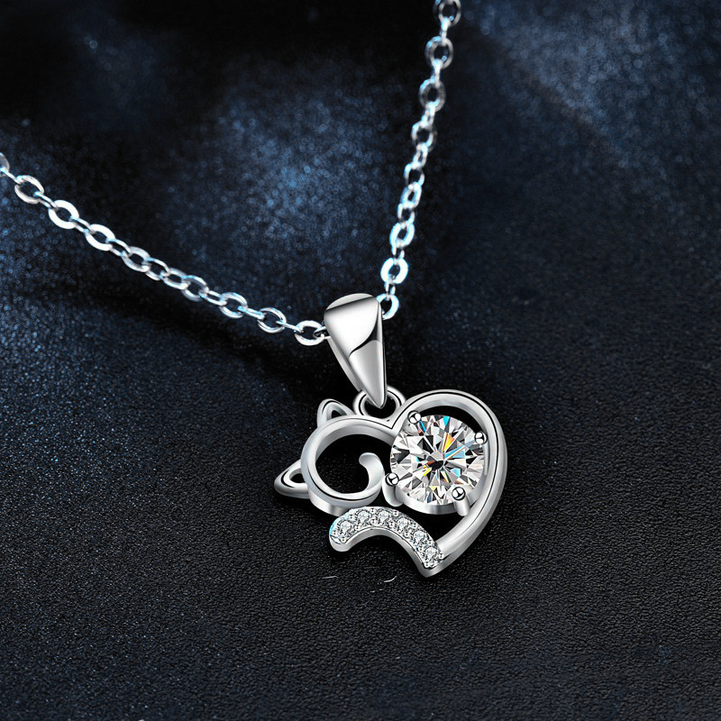 Cute Cat Heart Pendant 925 Silver Moissanite Necklace for Women Romantic Gift Minimalist Jewelry for Girlfriend Birthday Surprise