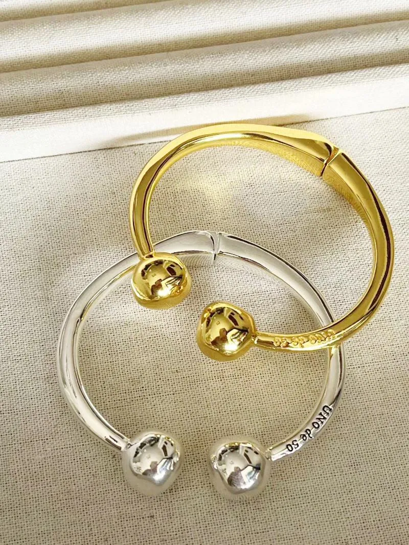 2025 Bangle YS UNOde50 High Quality Smooth Niche Bracelet Fashionable Romantic Exquisite Women's Jewelry Gift