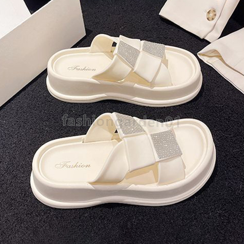 Free Shipping Designer Sandals Flats Slides Soft Sole Luxury Slippers Platform 4.5cm Fashion Glitter Diamond Women Shoes Summer Beach Pool Sandal Casu