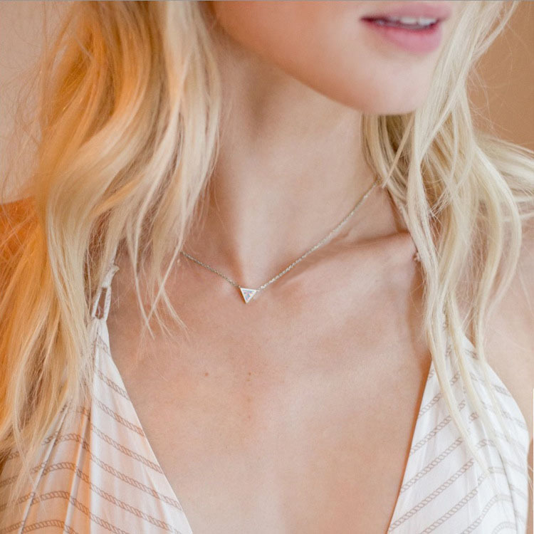 Fast Delivery New Arrival Exquisite Opal Pendant Necklace for Women - High - end Titanium Steel Collarbone Chain