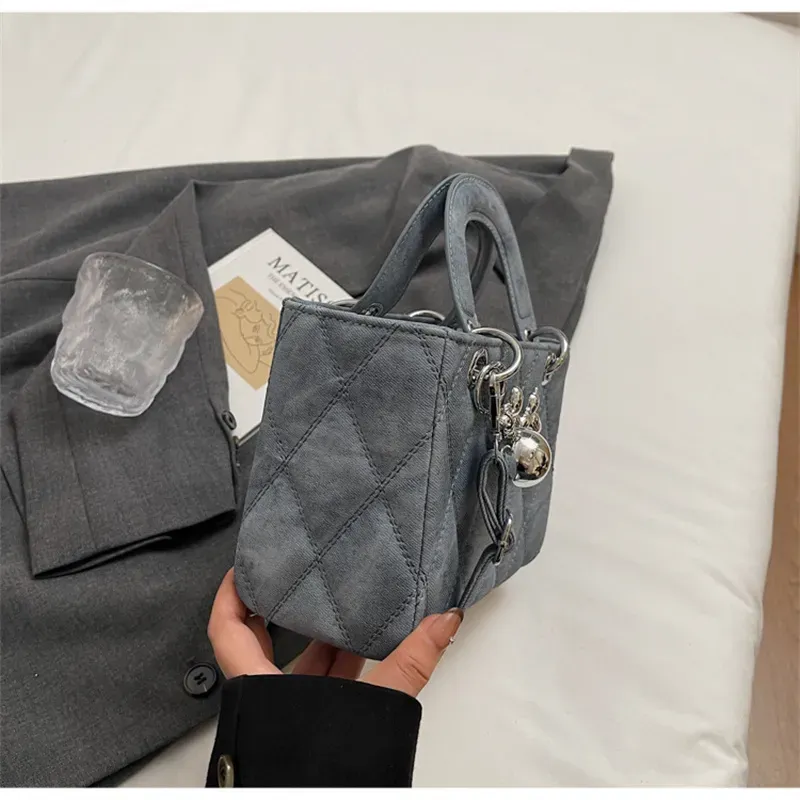 free shipping designer shoulder bags 2025 Spring new fshionable crossbody vintage bag for woman