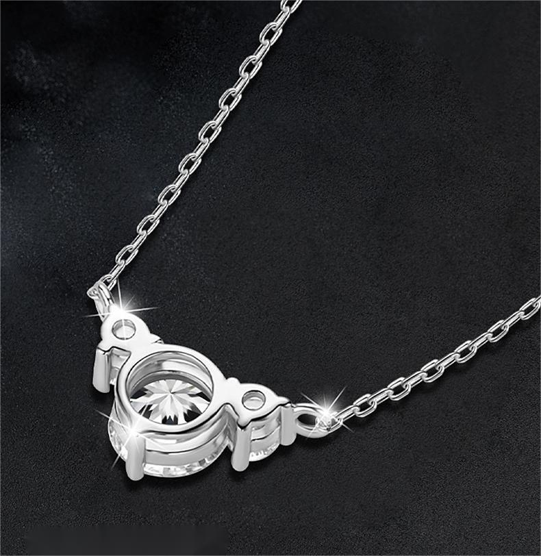 S925 Silver Moissanite Heart Necklace for Women, Versatile Elegant Pendant, Simple & Stylish Clavicle Chain Jewelry