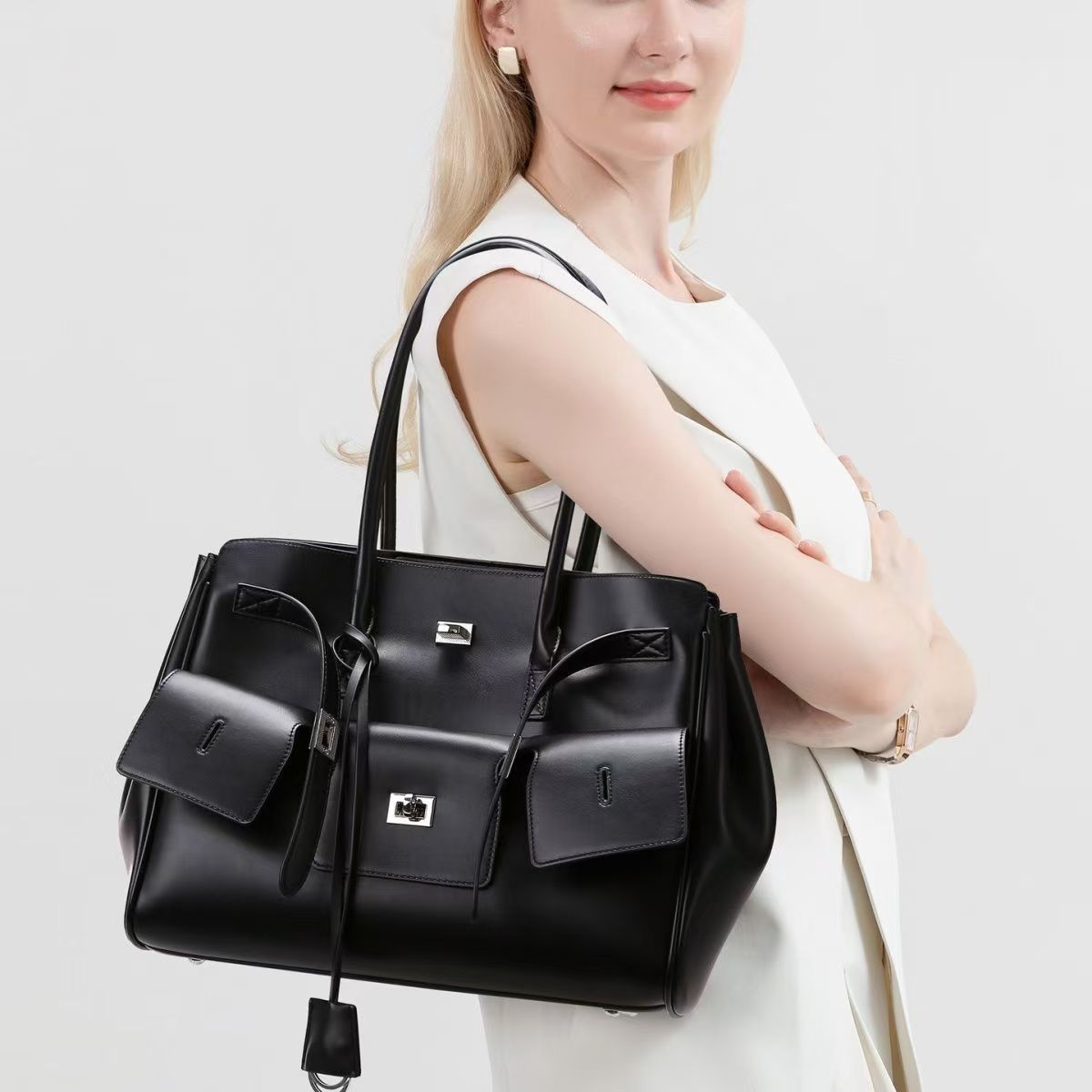 leather womens tote bag 2025 new highend fashion simple and versatile commuter hand large capacity shoulder
