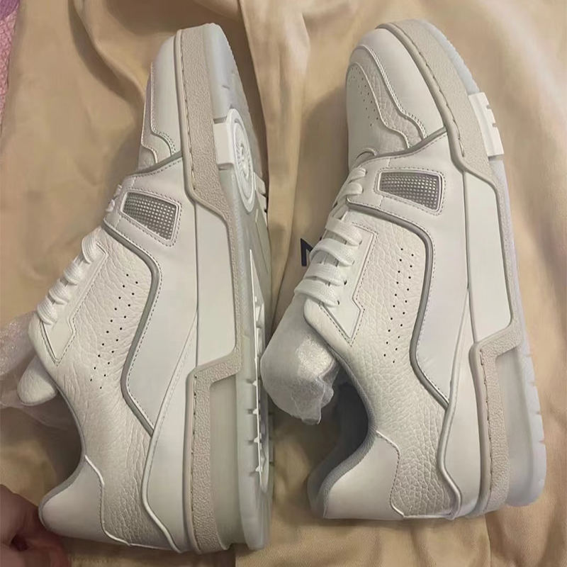 Designer shoes Embossed Sneaker white black sky blue abloh green denim pink red luxurys Virgil mens casual sneakers trainers