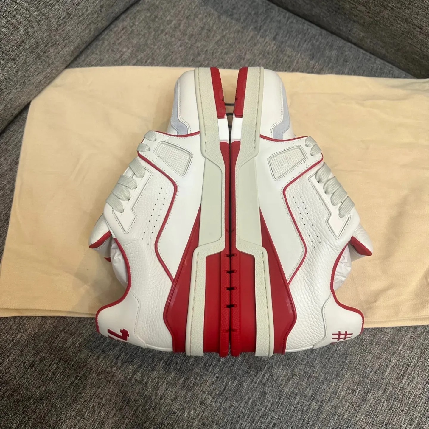 Designer shoes Embossed Sneaker white black sky blue abloh green denim pink red luxurys Virgil mens casual sneakers trainers