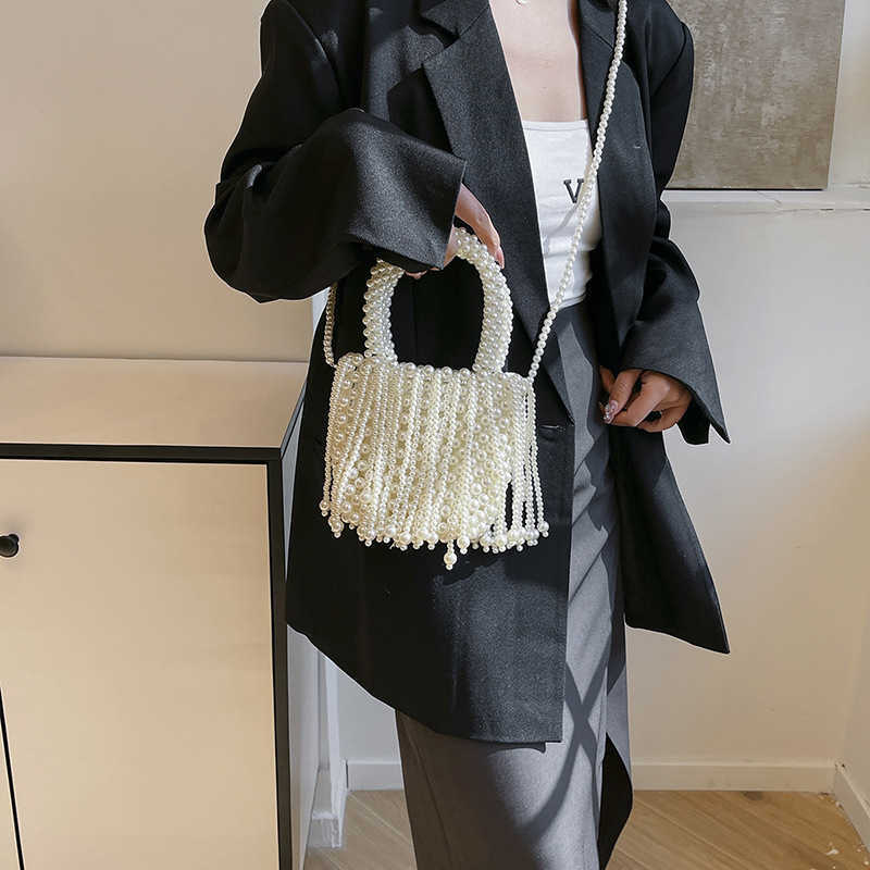 Tassel woven small bag for women 2025 new fashionable versatile handbag, dinner bag, chain bar crossbody bag, accessory bag