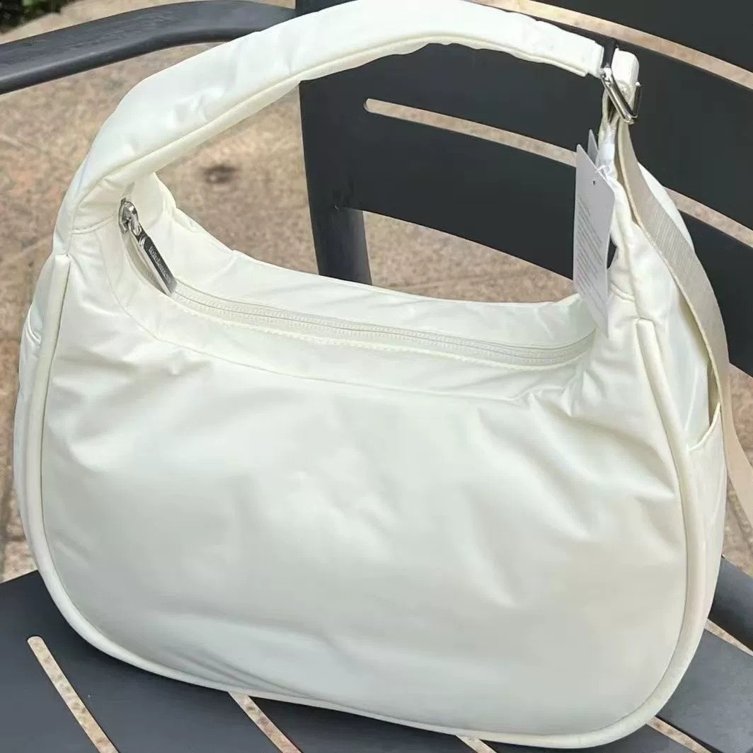Women Cross body bags Women Lady Shopper Bags Portable Handbags With Zipper Outdoor Bags