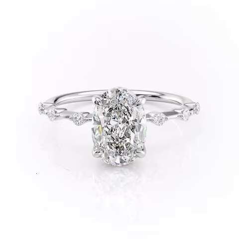Customized Ladies Luxury Oval Cut Diamond Wedding Engagement Rings for Women Moissanite Ring