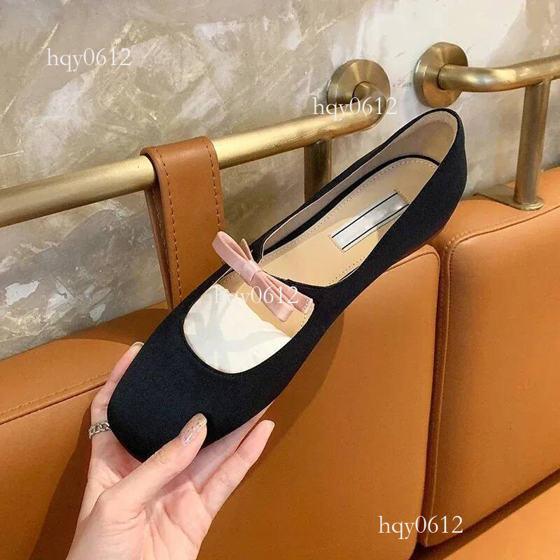 designer 2024 Bowknot Mary Jane Women Square Toe Glossy Leather Flats Female Red Dance Ballets Party Ball Bridal Wedding Shoes 240605