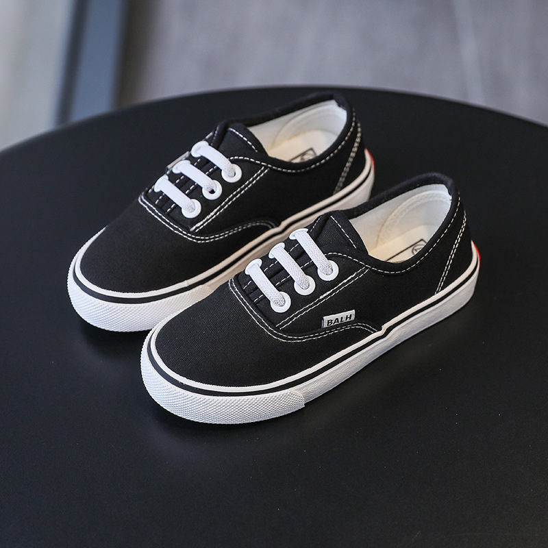 Designer Kid Canvas Shoes White and Black Plaid Checkered Casual Sneakers Toddler Soft Sole Kidsnest Fashion Shoes for Boys Girls Size US3c-US4y