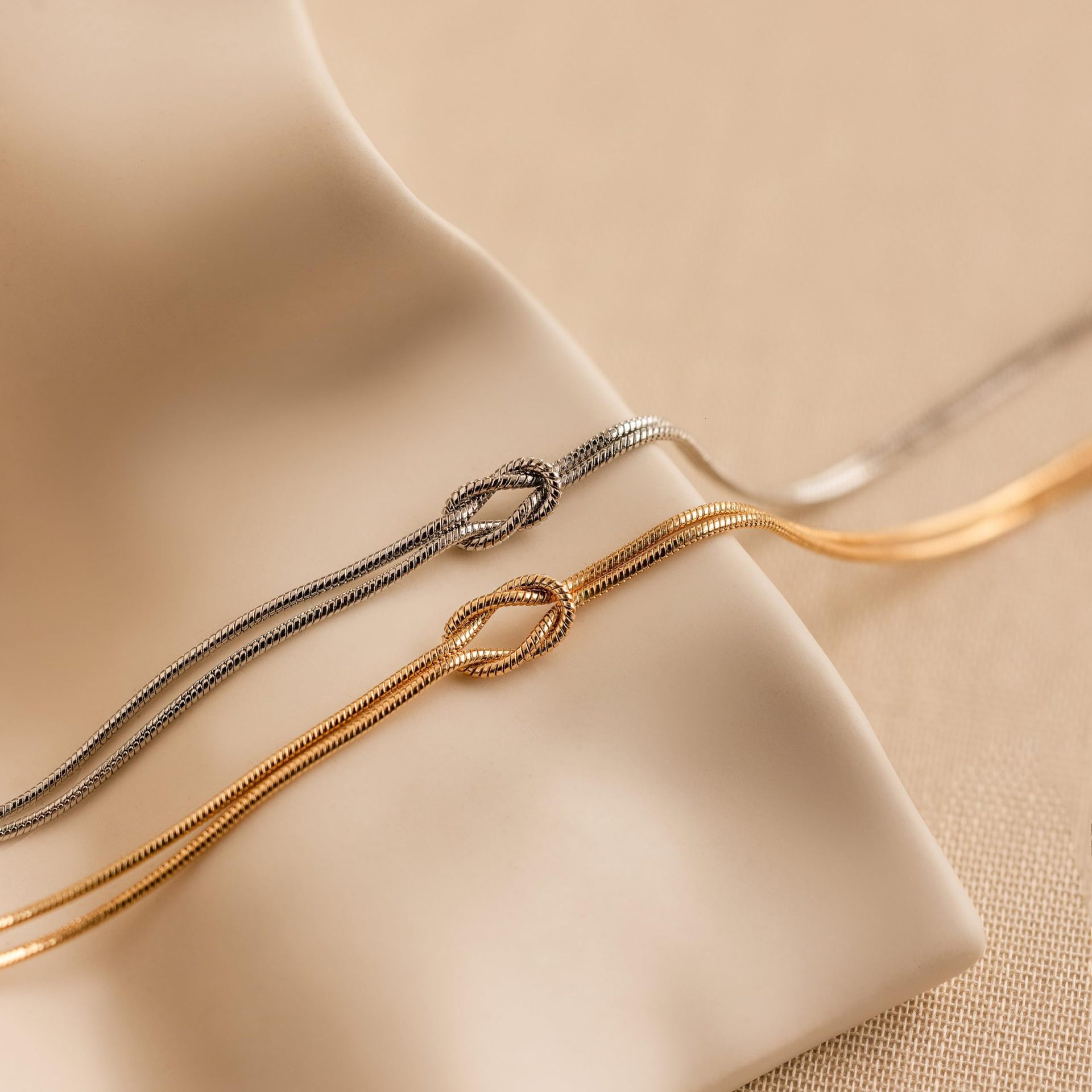 Jewelry Fashion Design Titanium Steel Couple Valentine's Day Snake Chain Handmade Knot Bracelet