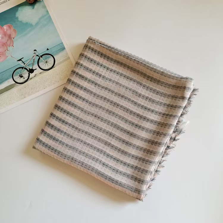 T658 new winter ethnic style scarf men and women adult striped scarf hollow shawl scarf