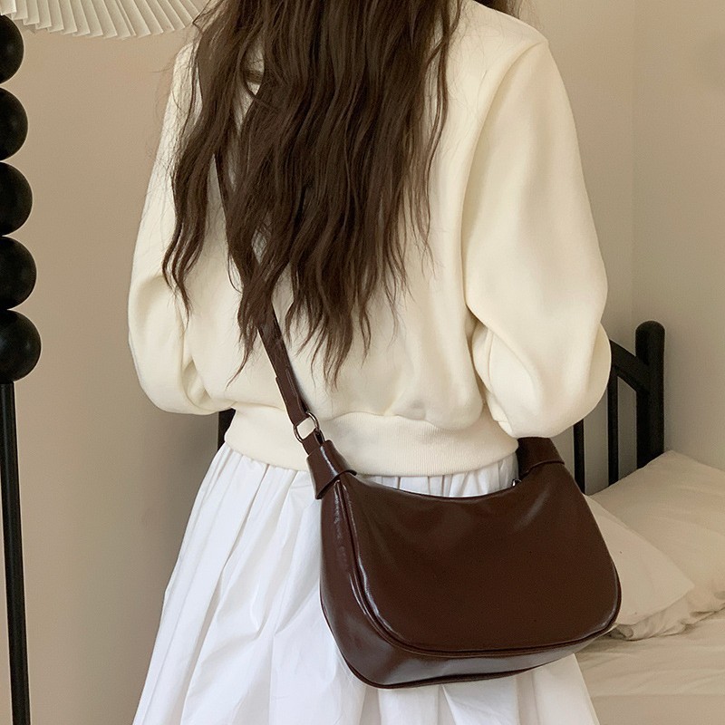 Niche Underarm 2025 New Fashion Single Shoulder Soft Leather Dumpling Versatile Crossbody Bag for Women