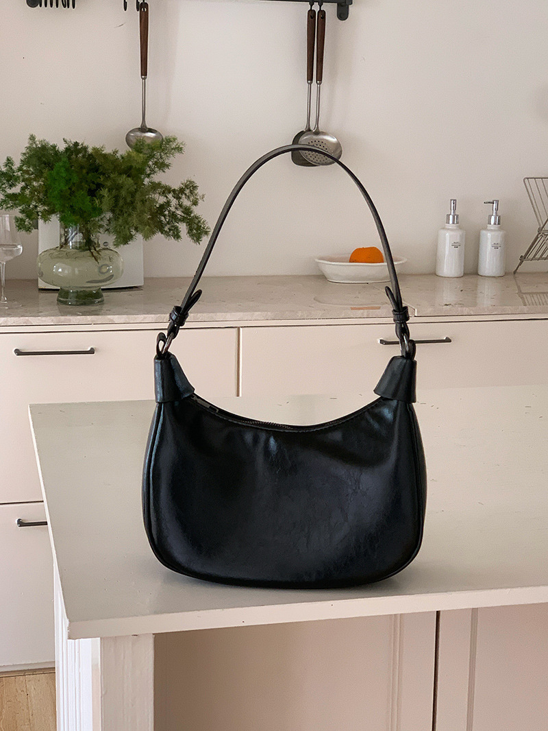Niche Underarm 2025 New Fashion Single Shoulder Soft Leather Dumpling Versatile Crossbody Bag for Women