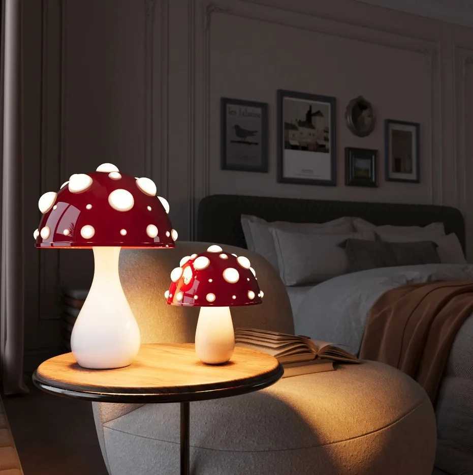 Amanita mushroom lamp with LED tri color bulb AC or USB warm light biomimetic flying agar table lamp suitable for Livingroom Bedside hotel Z250508