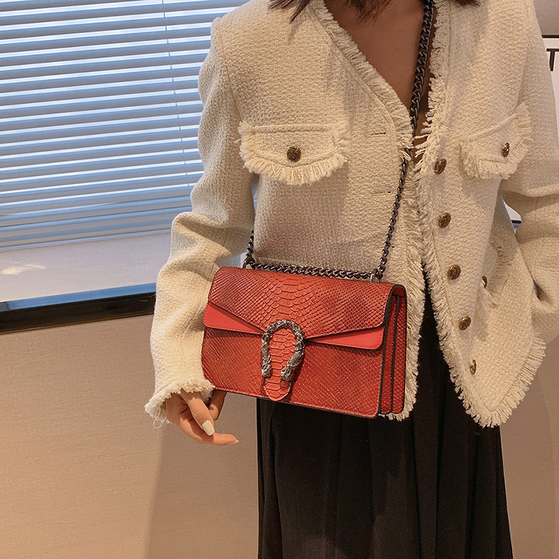 2025 Hot Sale Crocodile-Embossed Flap Crossbody Bag - Designer-Inspired Satchel with Dual Compartments , Structured Shoulder Bag for Women