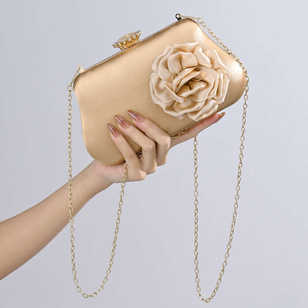 Dinner Bag Dinner Bag New Silk Flower Dinner With Temperament One Shoulder Diagonal Cross Niche Design Hand Held Dress Evening Bag KQ KQ