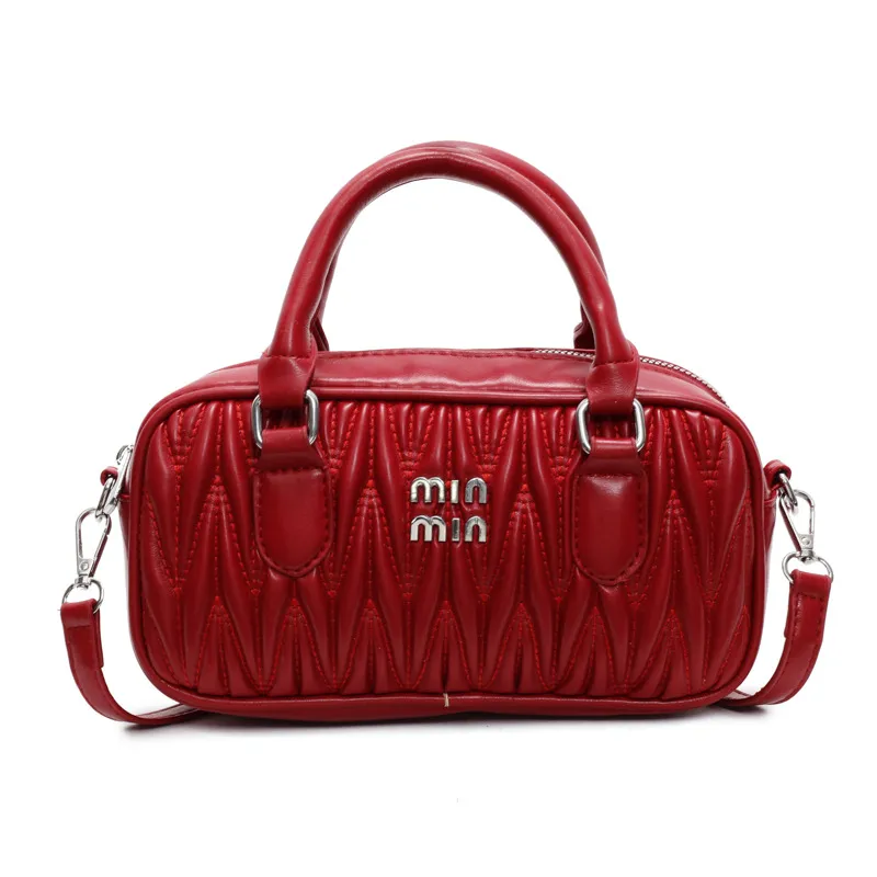 free shipping 2025 new designer shoulder bowling bags for womans handbag flap fashion black women messenger bag crossbody bag