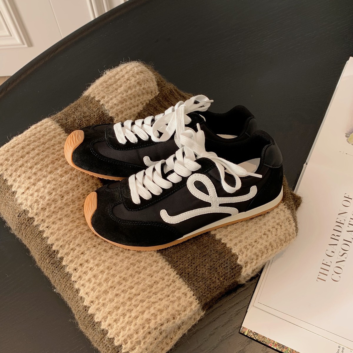 Free shipping 2025 new hot designer Casual shoes for woman flat sneakers white sport outdoor training womens shoes Pink yellow blue red