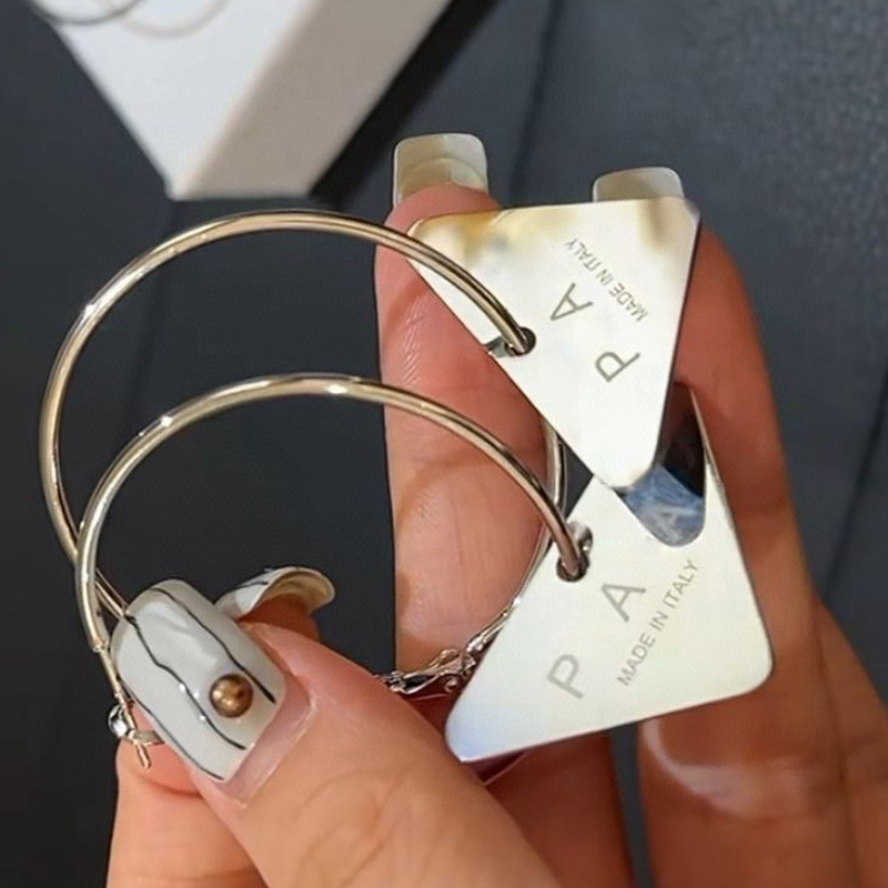 Titanium Steel Triangle Stud Earring Women Fashion Letter Earring for Gift Party