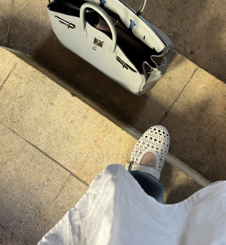 2025 ballet flats heels loafers womens luxury shoes designer spring summer one-line buckle strap shallow mouth cut-outs round toe elegant women dress 