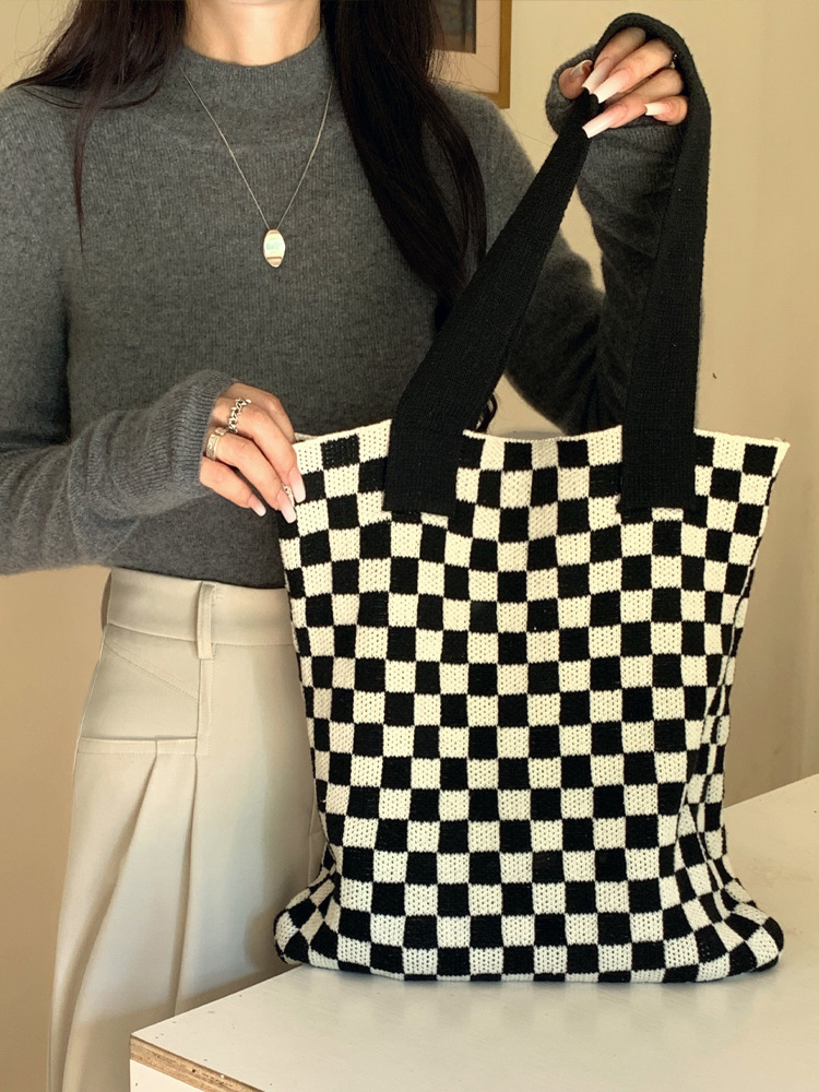 Large Capacity Knitted Bag for Women - Shopping Bag, Casual Knitted Bag, Handheld Shoulder Bag, Versatile Tote Bag, Arm Bag, Trendy Bag